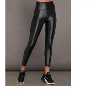 Carbon 38 black metallic leggings